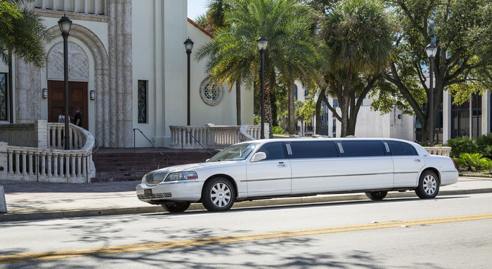 downtown-seattle-limousine-service-1